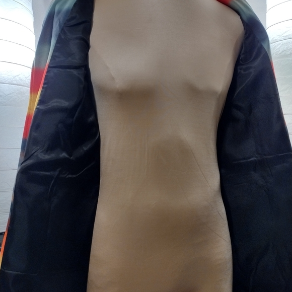 Customized coat - Picture 3 of 3